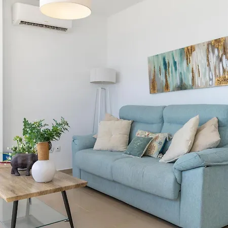 Front * San Luis de Sabinillas